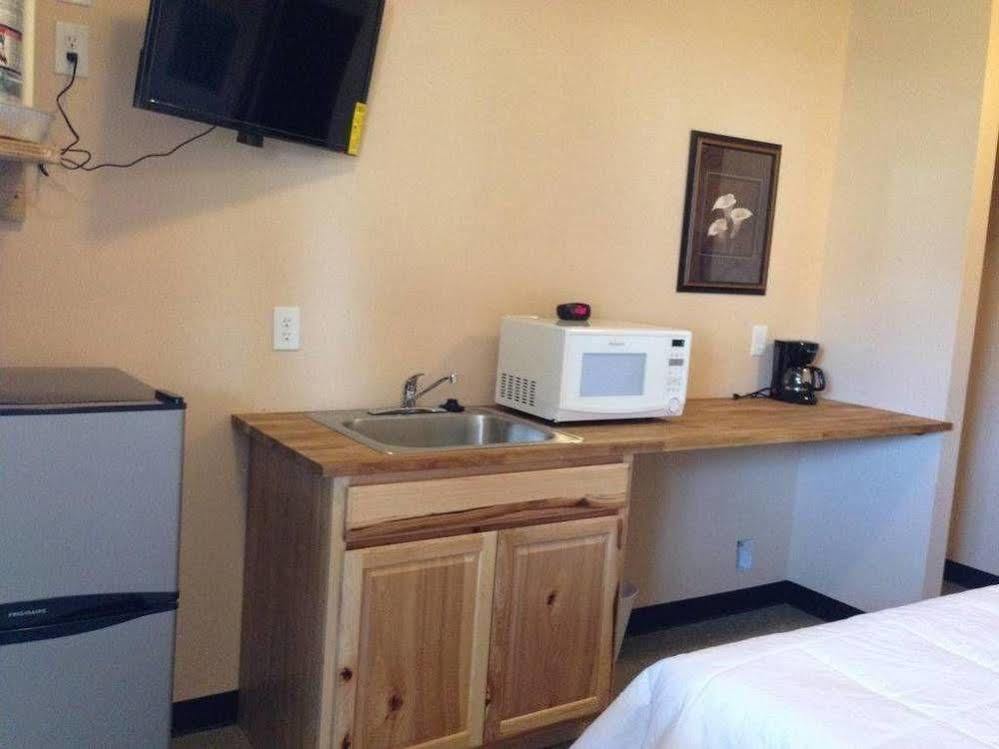 Orca Inn Suites Ferndale Buitenkant foto