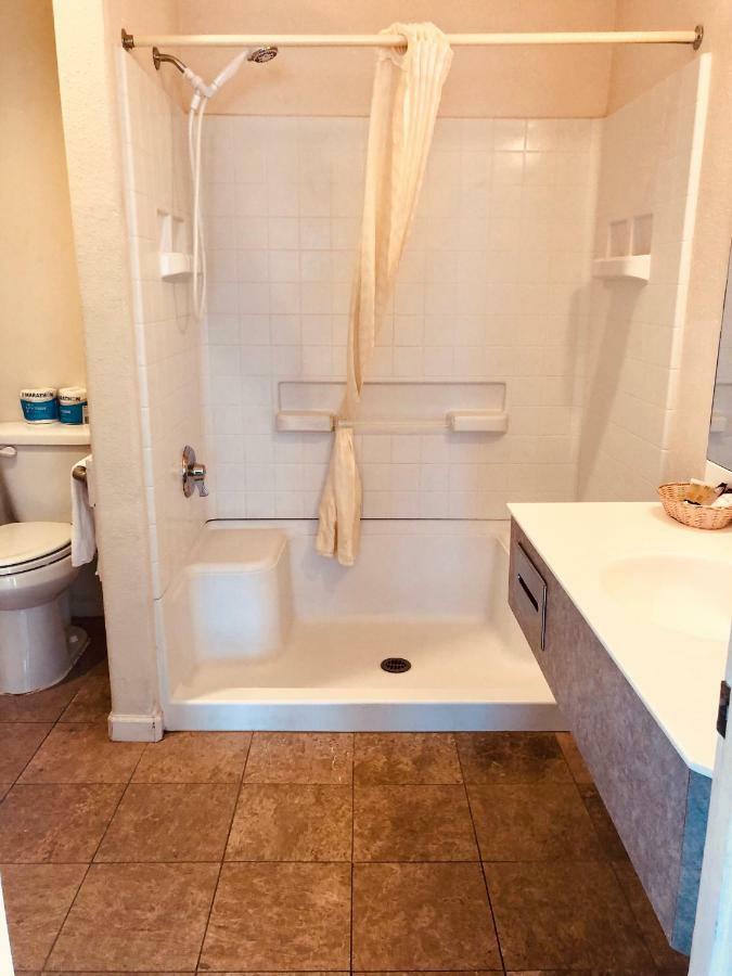 Orca Inn Suites Ferndale Buitenkant foto